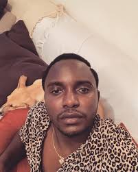 Chilling like a shilling with Chica! #soulstyleattitude😎😎