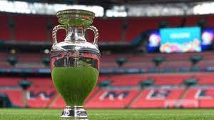 You can live stream the action from the bbc iplayer, which is available for download onto your mobile, tablet device or smart tv. Wjunqfezv8cczm