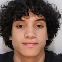 50+ "Daniel Lagares" profiles