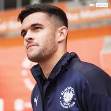 Benjamin Wills (@_BenWills)