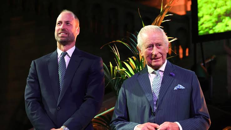 Prinz William + König Charles: Zufall? Seltener gemeinsamer Auftritt  verblüfft | GALA.de