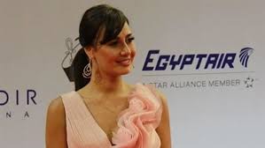 تعليق ناري لعفاف شعيب على خلع حلا شيحة للحجاب وارتدائها ملابس مكشوفة. ÙˆØµÙ„Ø© Ø±Ù‚Øµ Ù„Ù€ Ø­Ù„Ø§ Ø´ÙŠØ­Ø© ÙÙŠ ÙƒÙˆØ§Ù„ÙŠØ³ Ù…Ù‡Ø±Ø¬Ø§Ù† Ø§Ù„Ø¬ÙˆÙ†Ø© ÙÙŠØ¯ÙŠÙˆ