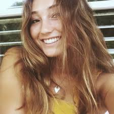 Olivia Ware's Instagram, Twitter & Facebook