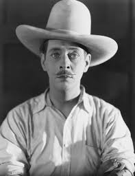 Ten Gallon Hat Definition And Meaning Collins English Dictionary