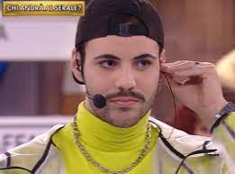 Sei un flop! le anticipazioni di amici 2021 hanno rivelato che le soddisfazioni per raffaele renda questa sera non mancheranno così come le critiche visto che stash. Amici 20 Anche Raffaele Ed Esa Passano Al Serale