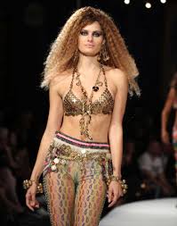 Isabeli Fontana Nipple Slip on the Runway - Taxi Driver Movie