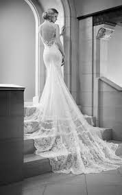 Use your bangs to make a loose crown braid and curl the rest of the mane. How To Hairstyles To Highlight A Backless Wedding Dress