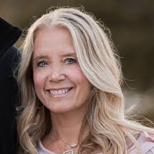 Christy Brannon (@ChristyB9912)