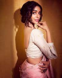 I'm not a scandalous person' - Rediff.com