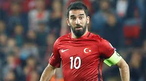 Football player of medipol başakşehir. Turkei Kapitan Turan Rucktritt Nach Wurge Attacke Fussball Bild De