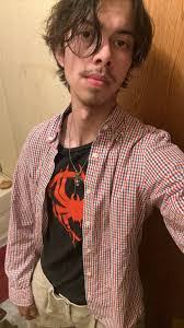 Tyler Pardue's Instagram, Twitter & Facebook