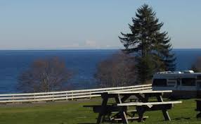 The campgrounds have drinking water and restrooms but no showers. Salt Creek Recreation Area