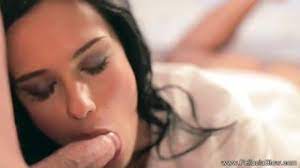 If you tend to drink alcohol at bedtime, there is a tendency you are going to have a night of disrupted sleep. Free Hd Bedtime Videos Free Sex Movies