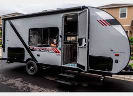 Here are some similar units from rv outlet usa of nmb that you might enjoy! 2021 Forest River Rv Wildwood Fsx 179dbk Rv Rental In Oakland Fl R