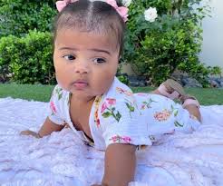 Hart — who also has hendrix, 13, kenzo, 3, and kaori, 9 months — captioned the image: Kevin Hart Dotes On His Daughter Kaori In Sweet New Photos