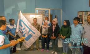 Scopri ricette, idee per la casa, consigli di stile e altre idee da provare. 1 000 Pekerja Pt Pwi Jepara Dari Pati Diistirahatkan 14 Hari Dan Dibayar Penuh Serikat Pekerja Nasional