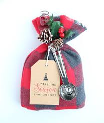 25 Easy Homemade Christmas Gifts You Can Make In 15 Minutes It S Always Autumn