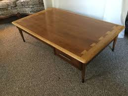 Table basse design 2 tiroirs blanche kary. Talk Me Out Of Buying This Lane Acclaim Coffee Table 52x32x14 Listed For 185 Is It Worth It Mid Century