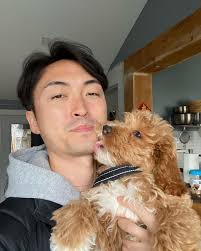 Duc Banh's Instagram, Twitter & Facebook