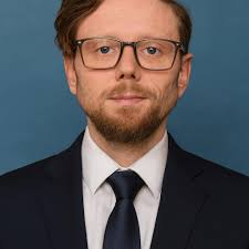 Looking for recommendations for renting a dumpster to redo a roof in  Vanderbilt.