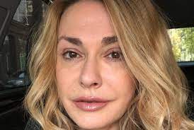 Все это ольга начала развивать уже в сознательном возрасте, так что биография сумской — удивительный пример. Posle Sluhov O Plastike 53 Letnyaya Olga Sumskaya Pokazala Lico Bez Makiyazha I Raskryla Svoj Sekret Molodosti