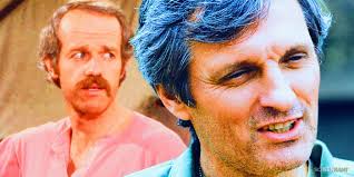An Argument Between Alan Alda And This MASH Co-Star Actually Made It Into  An Episode
