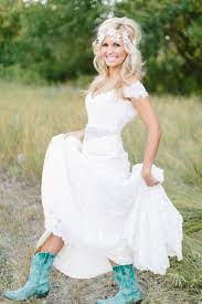 Simple Country Style Wedding Dresses With Boots Trends 100 Ideas Country Bridesmaid Dresses Country Style Wedding Dresses Short Country Wedding Dress
