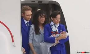 video)Gökyüzünde Doğdu, THYde Hayatını Kurdu! | Türkiye Haberci