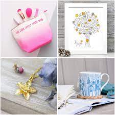 Lovepik provides 260000+ beautiful gifts photos in hd resolution that updates everyday, you can free download for both personal and commerical use. 10 Beautiful Gifts Your Mum Will Treasure