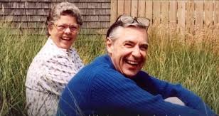 Fred rogers productions confirmed the news of joanne's passing on social media, though a cause of death was. Who Is Joanne Rogers Fred Rogers Wife Of 50 Years