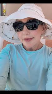 Today, I'm feeling so unbelievably blessed! Sometimes life just aligns in  the most amazing ways, and right now, I can't help but feel overwhelmed  with gratitude. From the love and support of my family ...