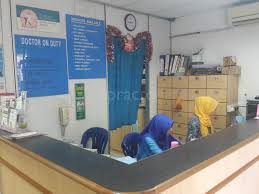 Perlu diketahui bahwa puskesmas, praktek dokter dan klinik merupakan fasilitas kesehatan tingkat 1 (faskes 1) sedangkan rumah sakit merupakan faskes namun jika fasilitas yang ada di puskesmas atau klinik tersebut tidak memadai untuk merawat anda, maka anda baru bisa berobat di fasilitas. Https Www Practo Com Kuala Lumpur Clinic Kl Eye Specialist Centre Kuala Lumpur Weekly 2015 10 27 Https Images1 Fabric Practo Com Kl Eye Specialist Centre Kuala Lumpur 1444373149 5617629d7a975 Jpg Kuala Lumpur Kuala Lumpur Kl Eye Specialist