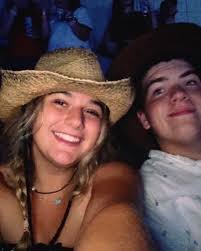 hey!! My name is Rachel Macnamara and i'm from New york! UTK is my top  choice, I plan