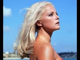 KATHI MOSS "BE ITALIAN" (NINE), STUDIO RECORDING, SOPHIA LOREN TRIBUTE  (BEST HD QUALITY)