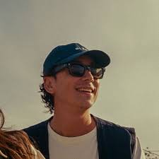 Stream Griffin Camper music