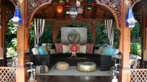 This is what make moroccan home décor feels romantic and unique. 18 Amazing Moroccan Style Patio Design Ideas