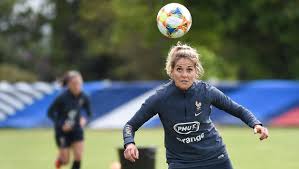 Retrouvez toute l'actualité du sport : Equipe De France Feminine Peyraud Magnin Et Debever Titulaires Bussaglia Capitaine Face A La Thailande
