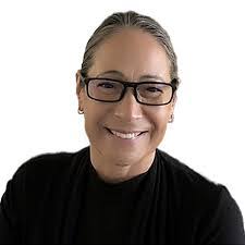 Marion Starks's Instagram, Twitter & Facebook