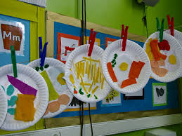 Want to discover art related to fridge? 7 Off The Fridge Ideas To Display Kid S Artwork Andrea Dekker