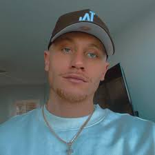 Amanda McLean at Keller Williams