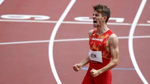 Adrián Ben escribe la historia del 800