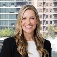 Kim Boller's Instagram, Twitter & Facebook