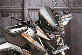 Contohnya beberapa waktu lalu dipakai wahid buat mudik dari tangerang ke kebumen, jawa tengah. Modifikasi Honda New Megapro Bergenre Touring Ala Ahm Bisa Habis Rp 50 Jutaan Nih Pertamax7 Com