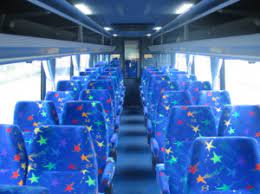 Ada kelas eksekutif, bisnis ac dengan layanan yang nyaman dan cepat. Harga Tiket Bus Bandung Yogyakarta S D Desember 2021 E Bus Tiket