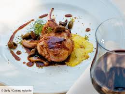 Sauce Vin Rouge Recettes Recette En 2020 Sauce Vin Rouge Cuisine Recette