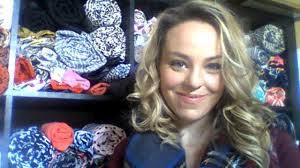 Mary Pfeil's Instagram, Twitter & Facebook