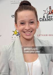 254 Leslie Bogart Photos & High Res Pictures