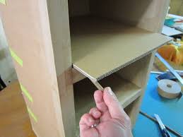 Il possède un véritable talent pour mélanger les matériaux et les couleurs afin de créer un style dynamique et harmonieux. Tracage Du Tiroir Fabriquer Un Tiroir Meuble En Carton Tuto Etagere En Carton