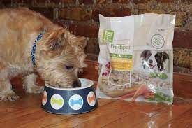 My Dog Ate Freshpet For One Week And This Is What Happened American Kennel Club Food Animals Dog Food Reviews Dog Eating