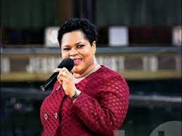 You could as well be having so many questions about the marriage of prophet t.b. Meet T B Joshua S Wife Evelyn Joshua Biography Age Pictures 360dopes